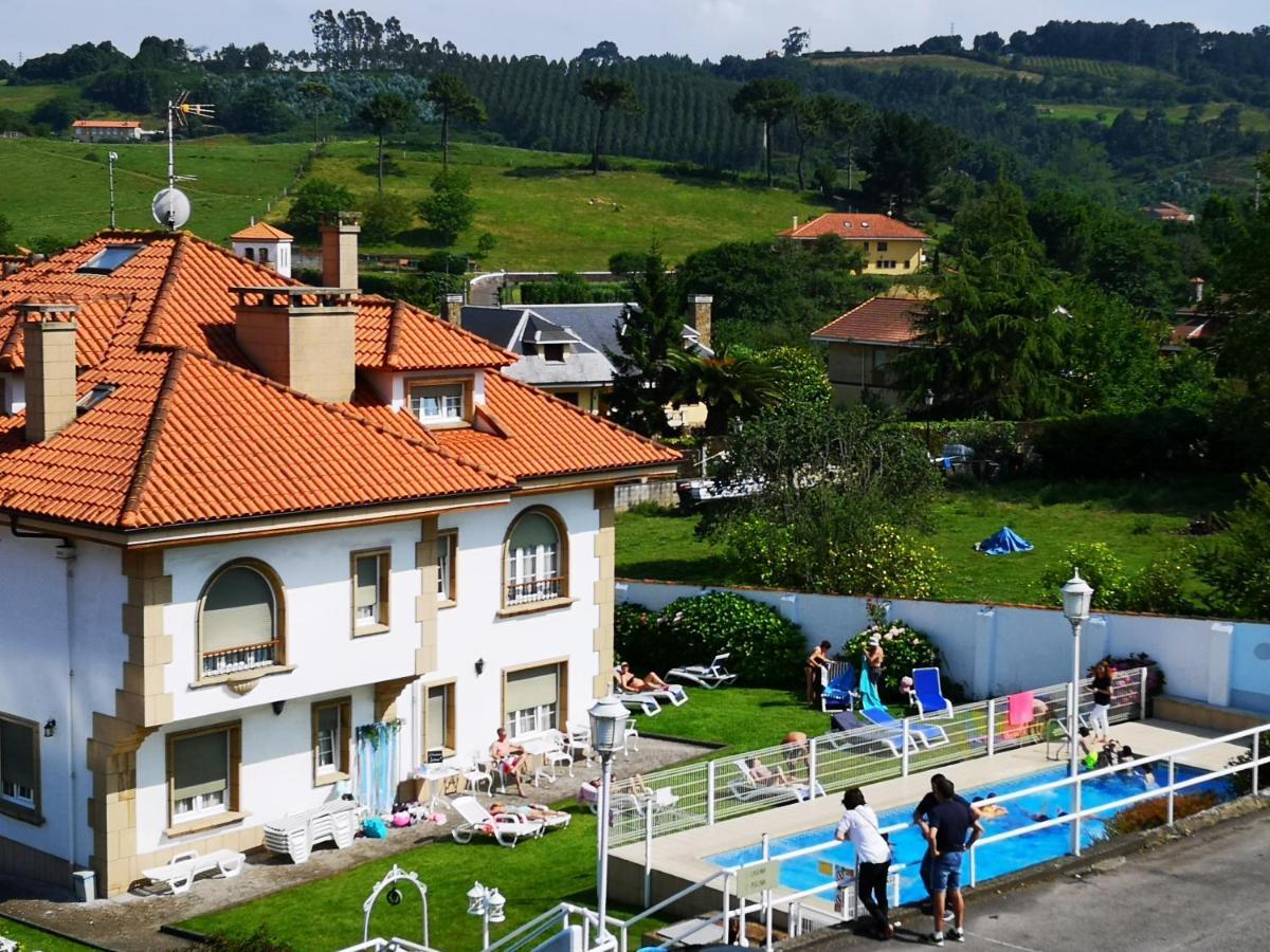 Hotel Y Casona El Carmen Perlora Bagian luar foto