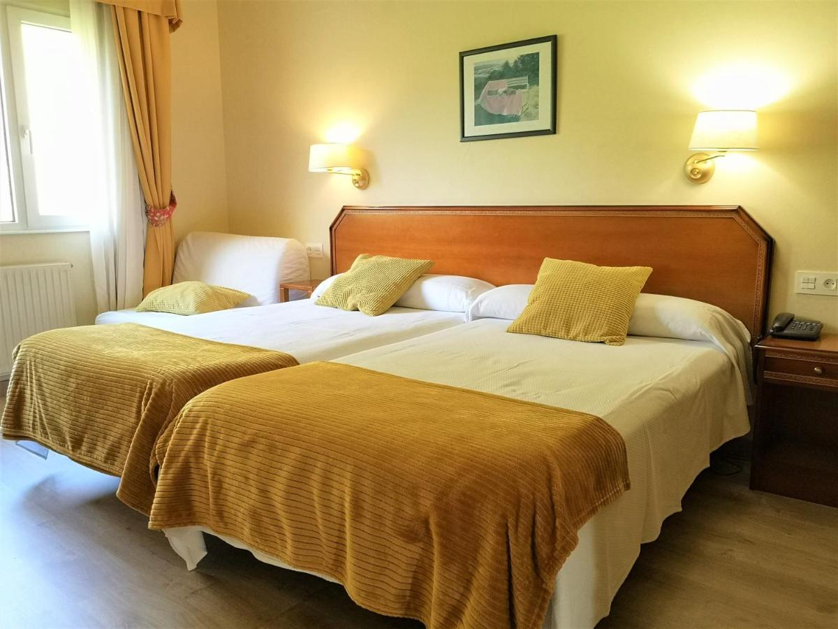 Hotel Y Casona El Carmen Perlora Bagian luar foto